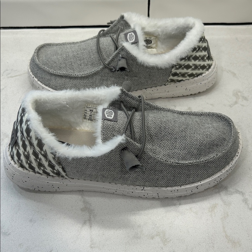 Hey Dude Wendy Funk Wool Light Grey Slip On Shoe Women's Size 9 - Picture 11 of 16